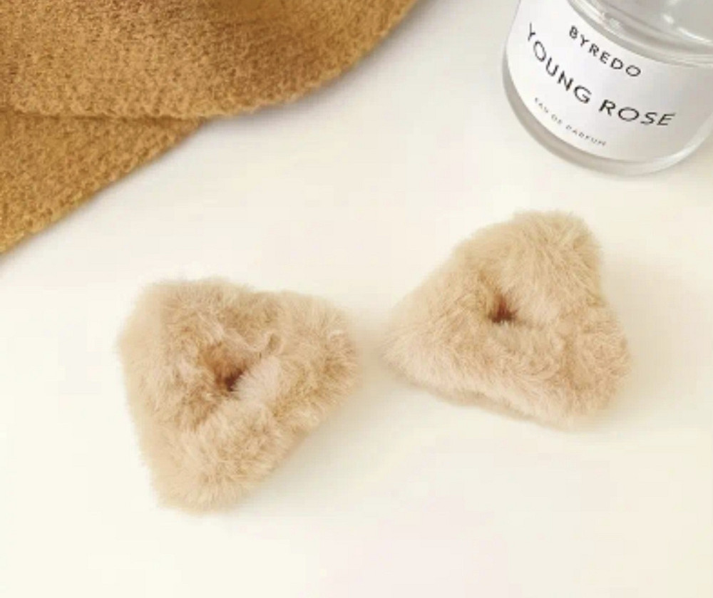 Шпилька крабік із хутра 