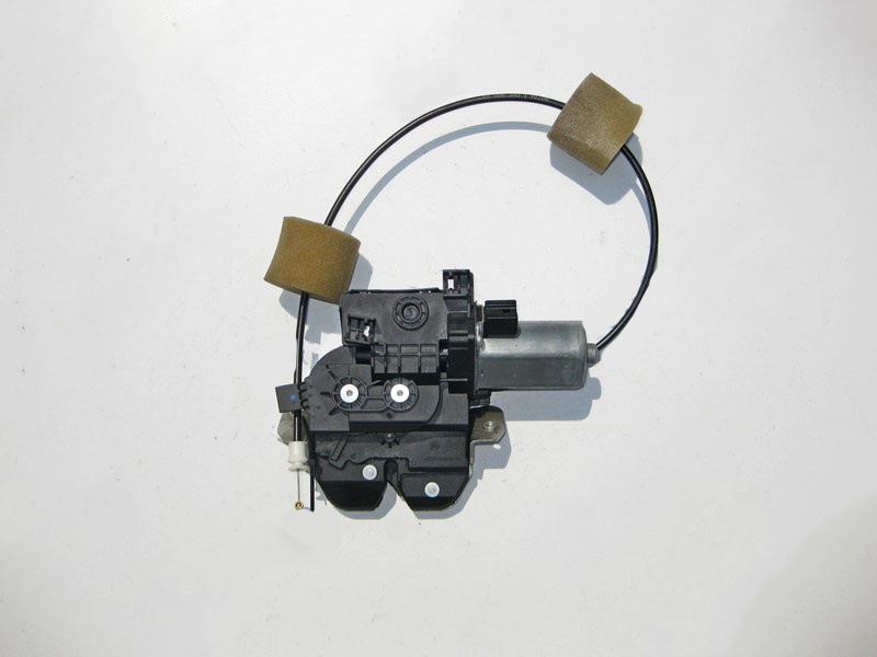 Mercedes-Benz  A2217500085 Замок багажника S-Class W221 CL C216 Одесса - изображение 2