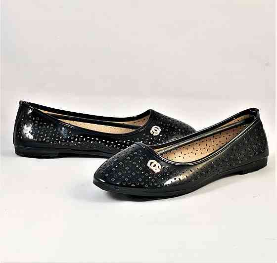 Жіночі Балетки Чорні Лакові з Перфорацією Мокасини Туфлі Літні (розміри: 36,37,38,39) — 870 Дніпро