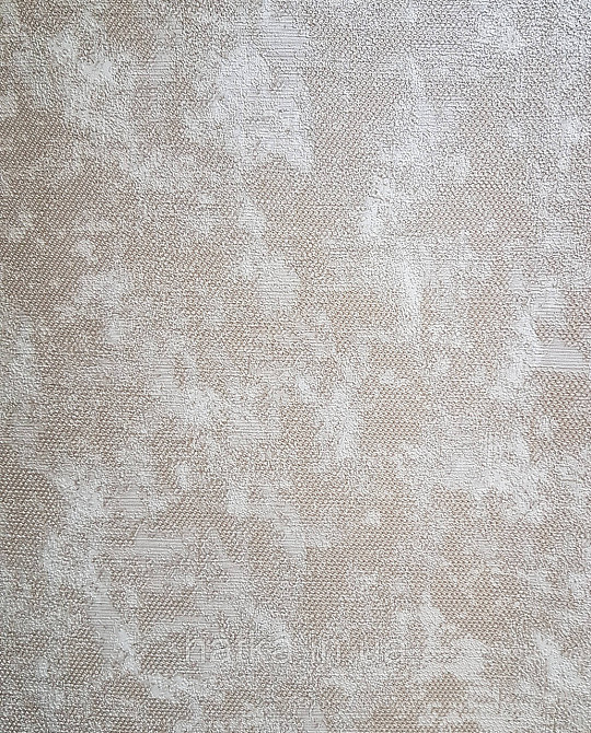 Шпалери вінілові на флізеліні AdaWall Seyyah 1.06х10 вензелю великі структурні золотисті на коричневому Київ - фото 1