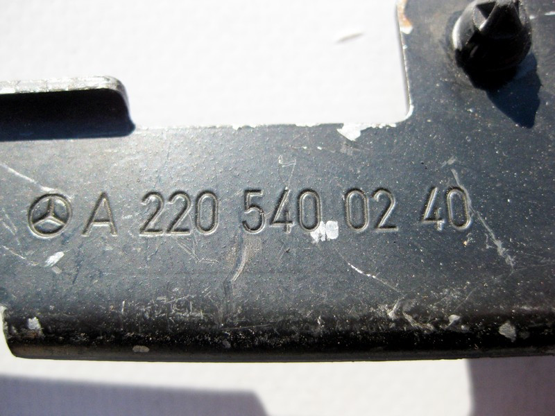 Mercedes-Benz  A2205400240 Передній правий кронштейн антени контролю тиску в шинах S-Class W220 CL C215 Одесса - изображение 3