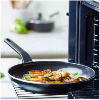 Сковорода GreenPan Essence Perforated Base, 20 см з керамічним покриттям (CC009038-001) Вінниця