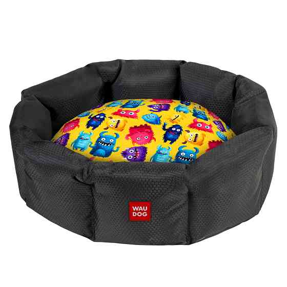 Лежанка для собак WAUDOG Relax, малюнок "Мохнаті монстри", M, Ш 42 см, Д 52 см, В 19 см Коломыя