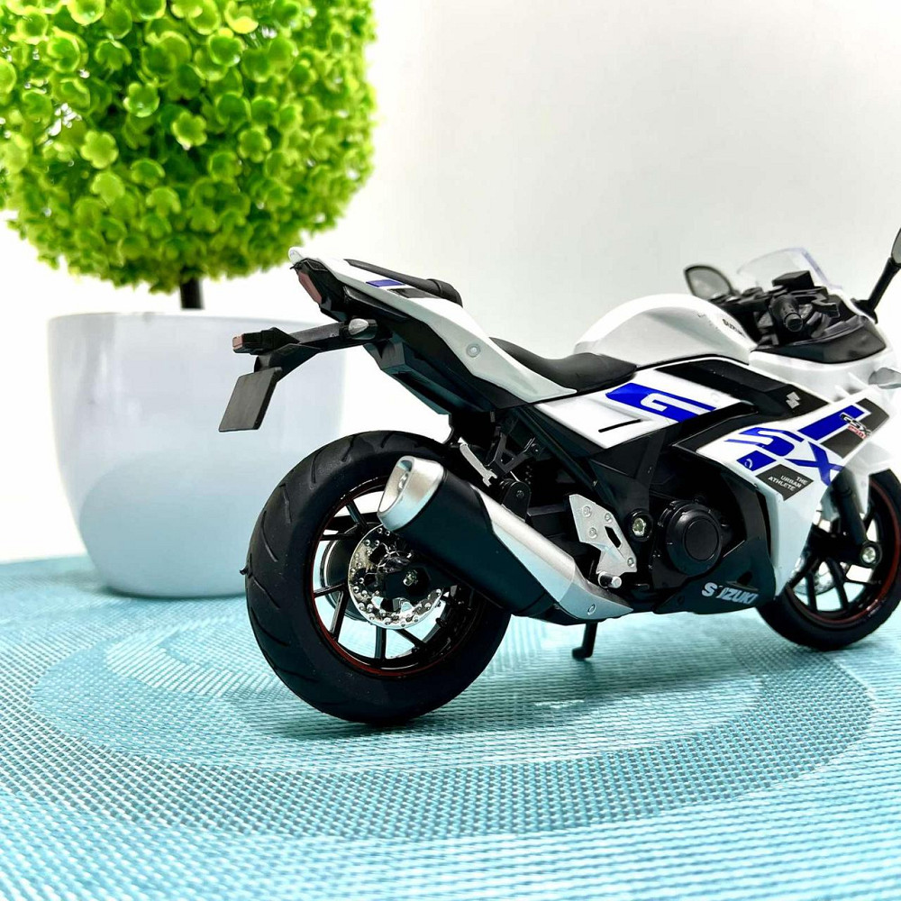 Мотоцикл металопластиковий звуки підсвічування гумові шини рухомі елементи 1:12 Білий (BG 69-325) Чернігів - фото 2