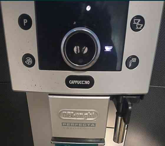 Кофеварка Delonghi Cappuccino ESAM 5500 Киев