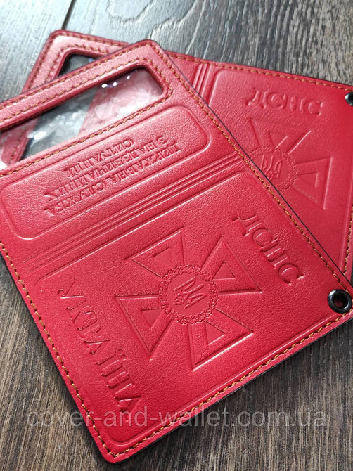 Жіноча шкіряна обкладинка на посвідчення ДСНС червоного кольору Київ - фото 1