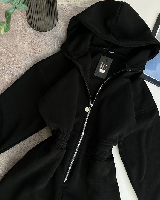 Женский теплый комбинезон с капюшоном трехнитка на флисе + нашивка Одесса - изображение 3