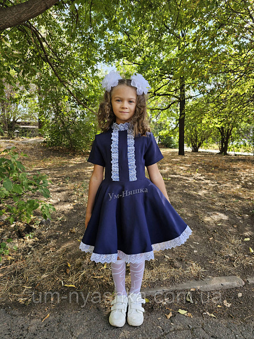 Красивое школьное платье с кружевом на рост 116-146 Кривой Рог - изображение 1