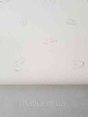 Шпалери флізелінові дитячі Lutece Tartine et Chocolat біла основа світло сірі мишки їжачки баранці зайчики Київ