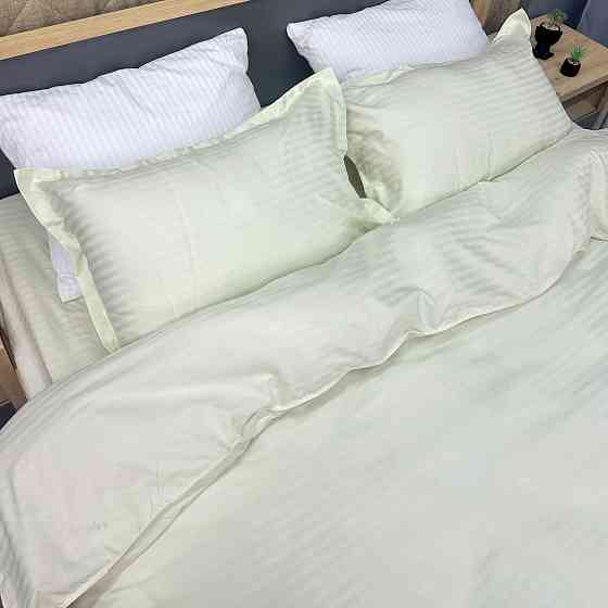 Комплект постільної білизни Страйп-сатин Євро 200х230 з простирадлом на резинці Шампань (88-172) Київ