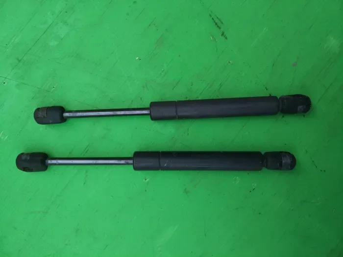 Амортизатор капота 1S71-16C826-AD Форд Мондео 3 Вінниця - фото 2