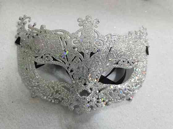 Маска карнавальна жіноча з блискітками one size сріблястий Київ