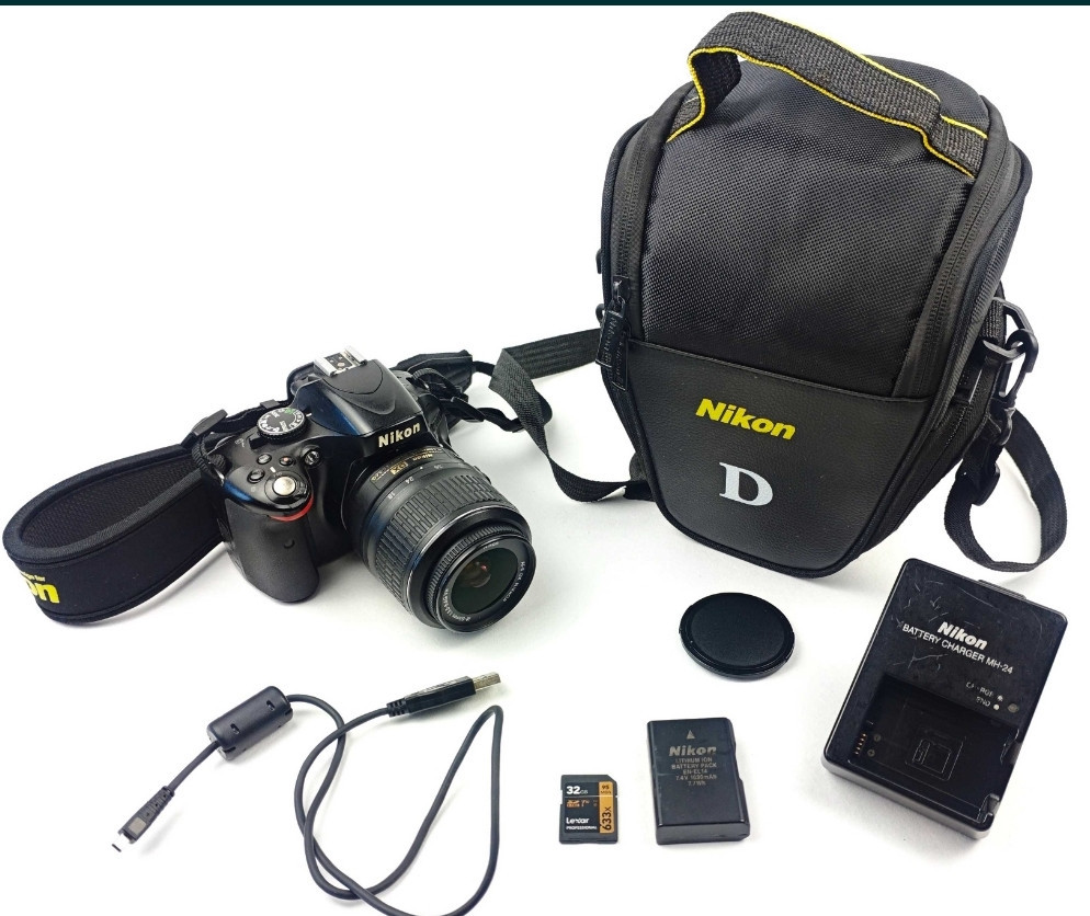 Дзеркальний фотоапарат Nikon D5100 KIT з картою пам'яті 32Gb та сумкою. Київ - фото 1