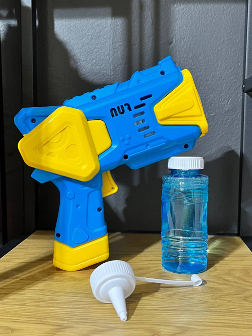 Детский генератор мыльных пузырей Пистолет 2238(Blue) со светом Винница - изображение 3
