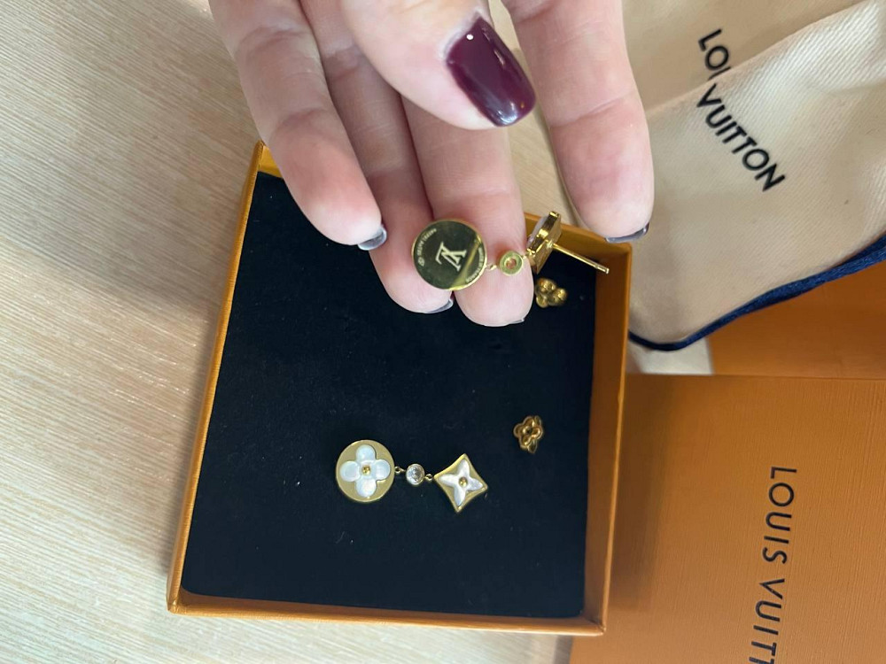 Луи Виттон серьги / Louis Vuitton серьги с подвесками Одесса - изображение 3