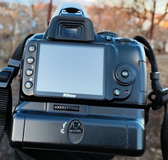 Фотоаппарат: D3000+SD+Бустер ,Зеркала,Фотик Киев - изображение 5