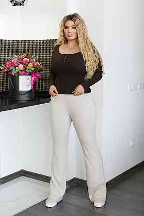 Женские трикотажные штаны в рубчик 