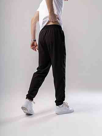 Чорні джогери для чоловіків. Чоловічі демісезонні легкі штани джогери Pobedov Savaya Київ