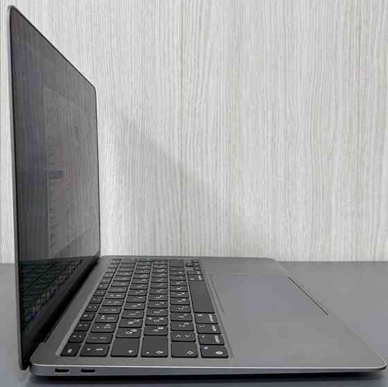 Ноутбук Apple MacBook Air 13