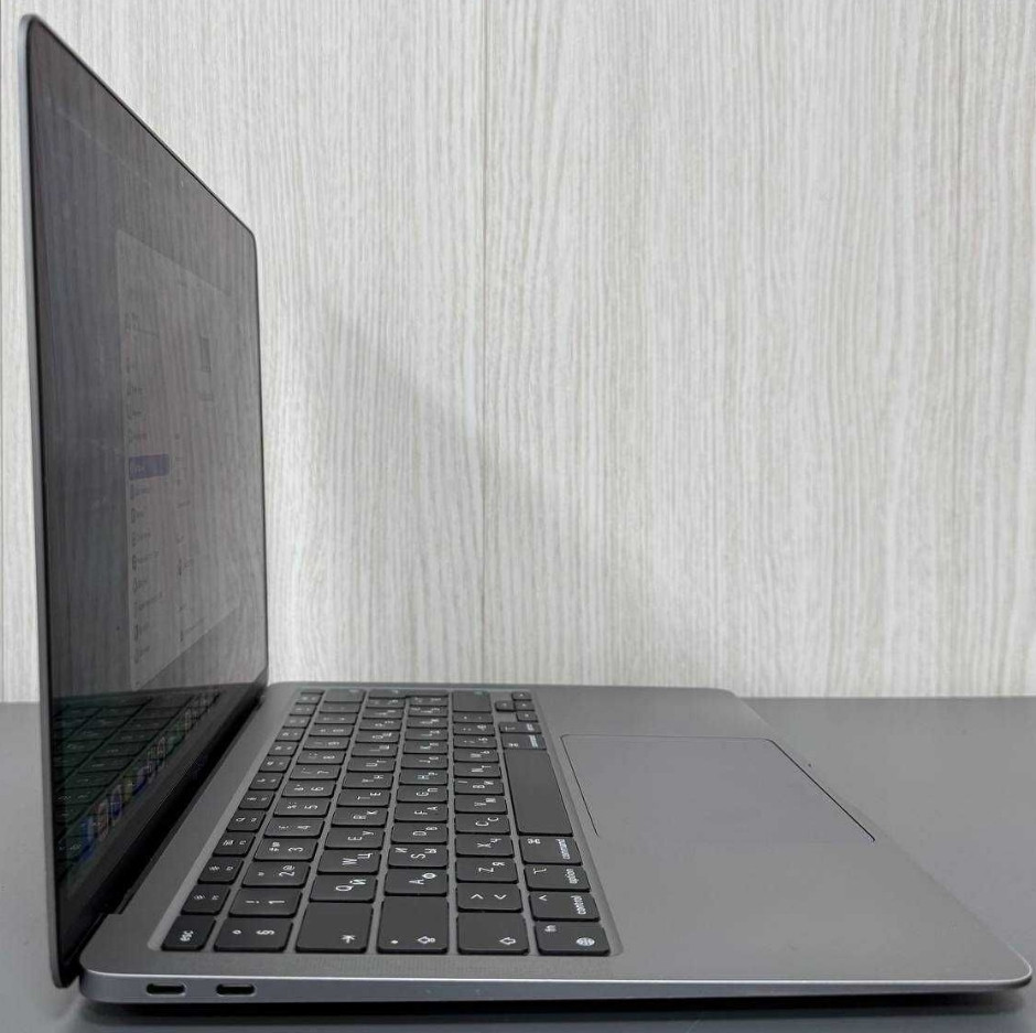Ноутбук Apple MacBook Air 13