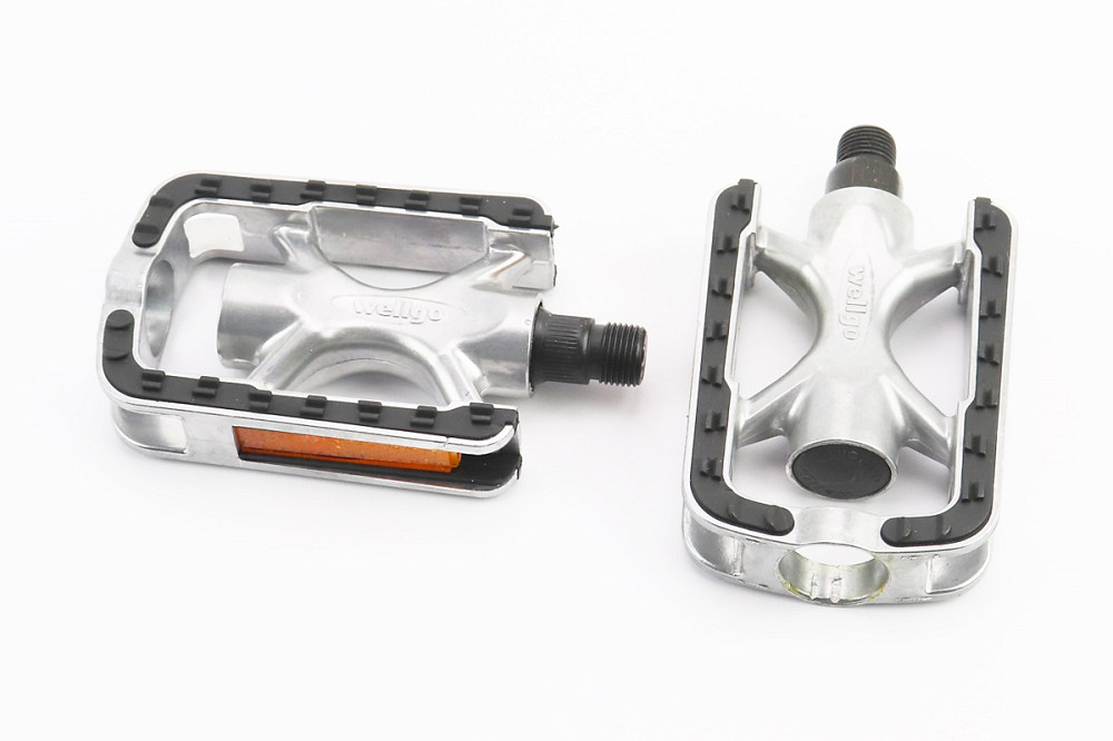 Педалі CITY 9/16" (107x70x26.5mm) алюмінієві, сріблясто-чорні C33 Київ - фото 1