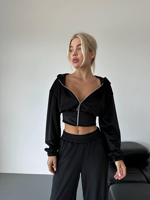 Жіночий стильний прогулянковий костюм-двійка: кофта та штани велюр-плюш Чорний, 48/50 Одеса - фото 9