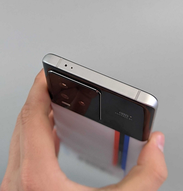 Смартфон Vivo iQOO 10 12Gb/256Gb White ( BMW M branding) Киев - изображение 4