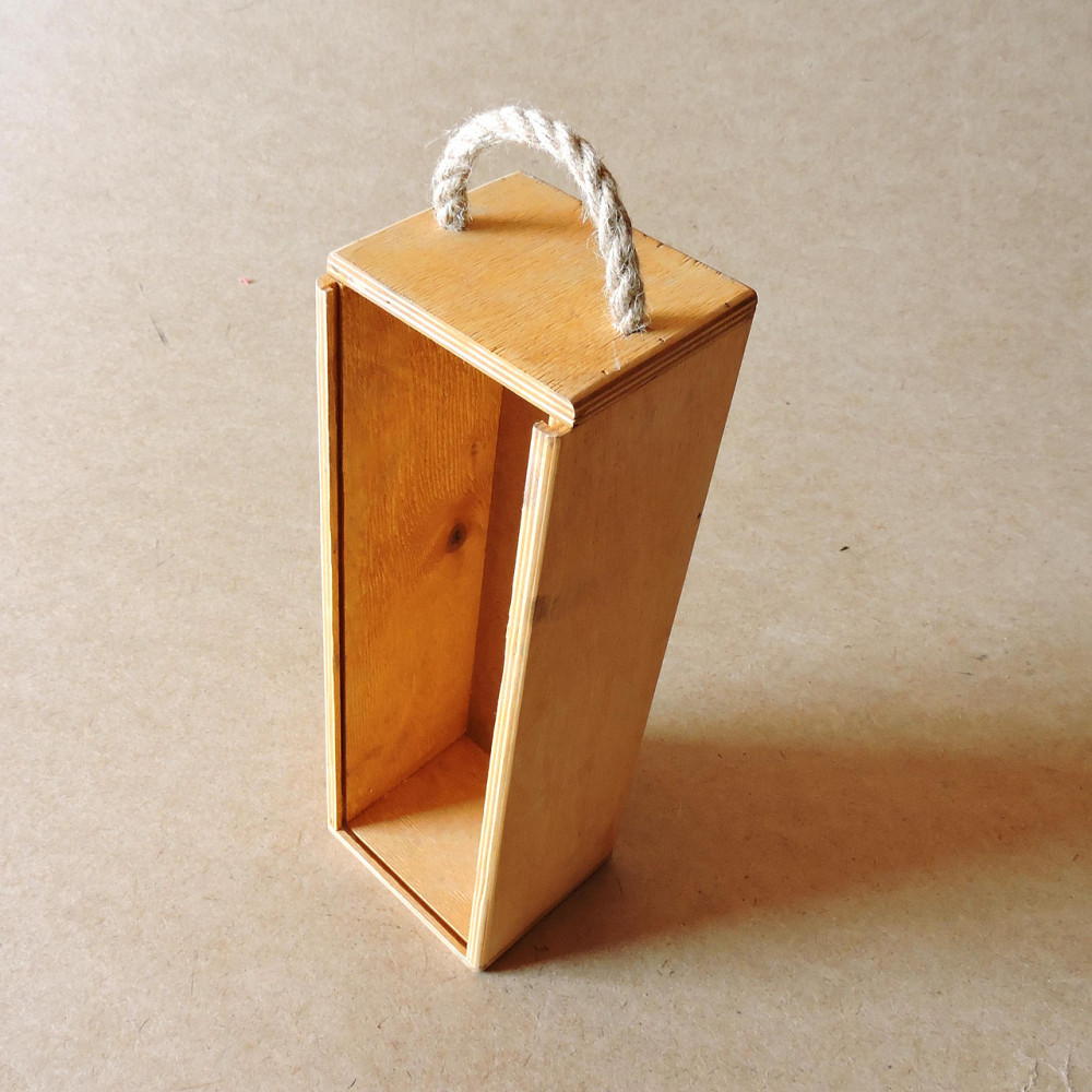 Подарочная коробка 