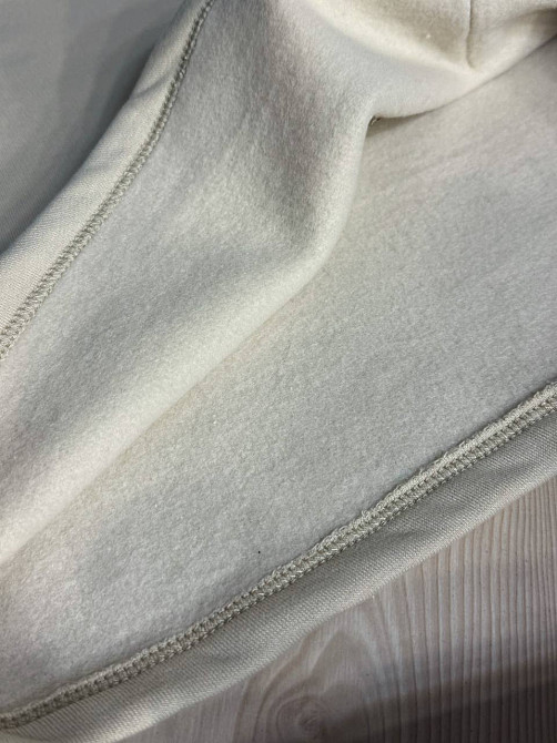 Костюм женский Quzen 490-480 укороченный свитшот с карманом и джогеры утепленный светло бежевый, світло-бежевый, M Киев - изображение 2