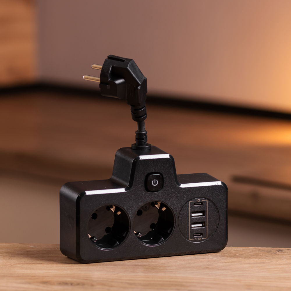 Yiwu Мережевий фільтр на 2 євро розетки з 2 USB та 2 Type-C чорний HP-5-18 Коломия - фото 6