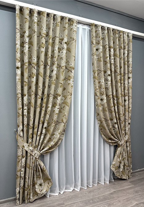 Комплект готовых штор VR-Textil Лен с цветочным принтом 