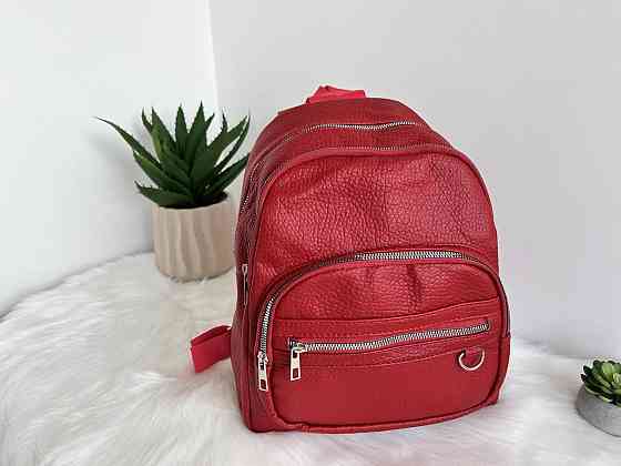 Рюкзак городской молодежный женский красный Киев