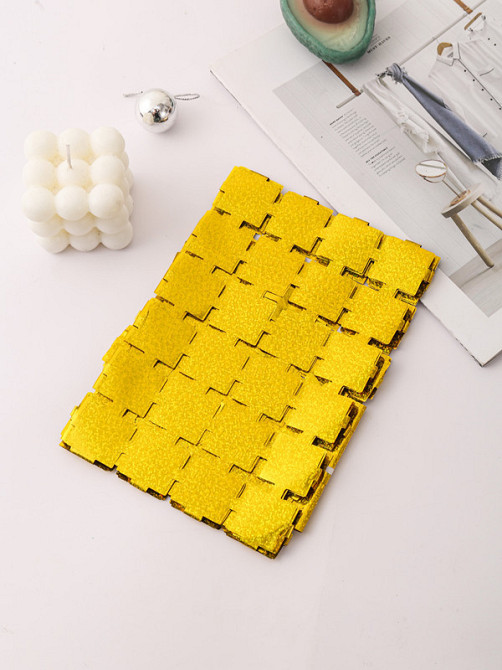 Дождик для фотозоны кубиками с голограммой 2 м на 1 м золотистый Киев - изображение 3