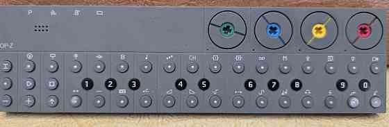 Синтезатор Teenage Engineering OP-Z. Харків