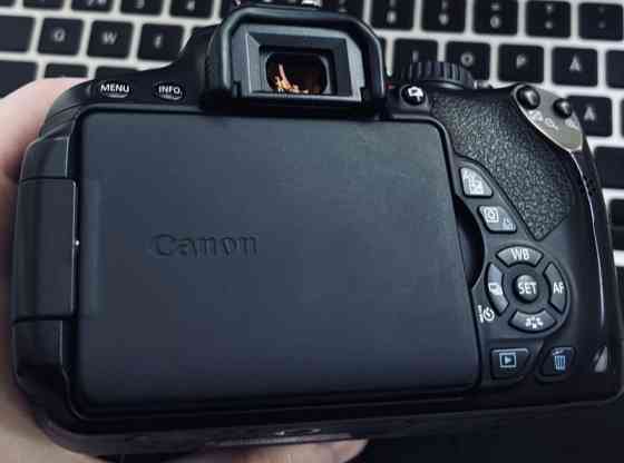 Фотоаппарат Камера Canon 650d + 50mm. 1.8stm. Киев