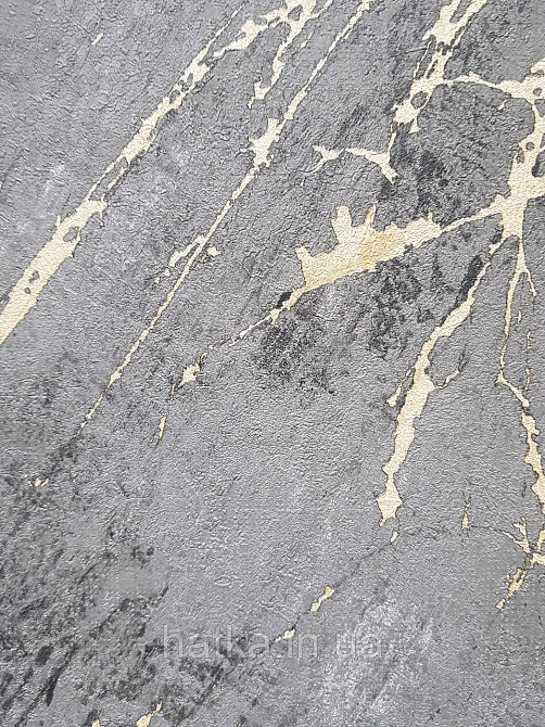 Обои виниловые на флизелине AS creation Attico 1.06х10 под камень мрамор структурные черные серые золотистые Киев - изображение 1