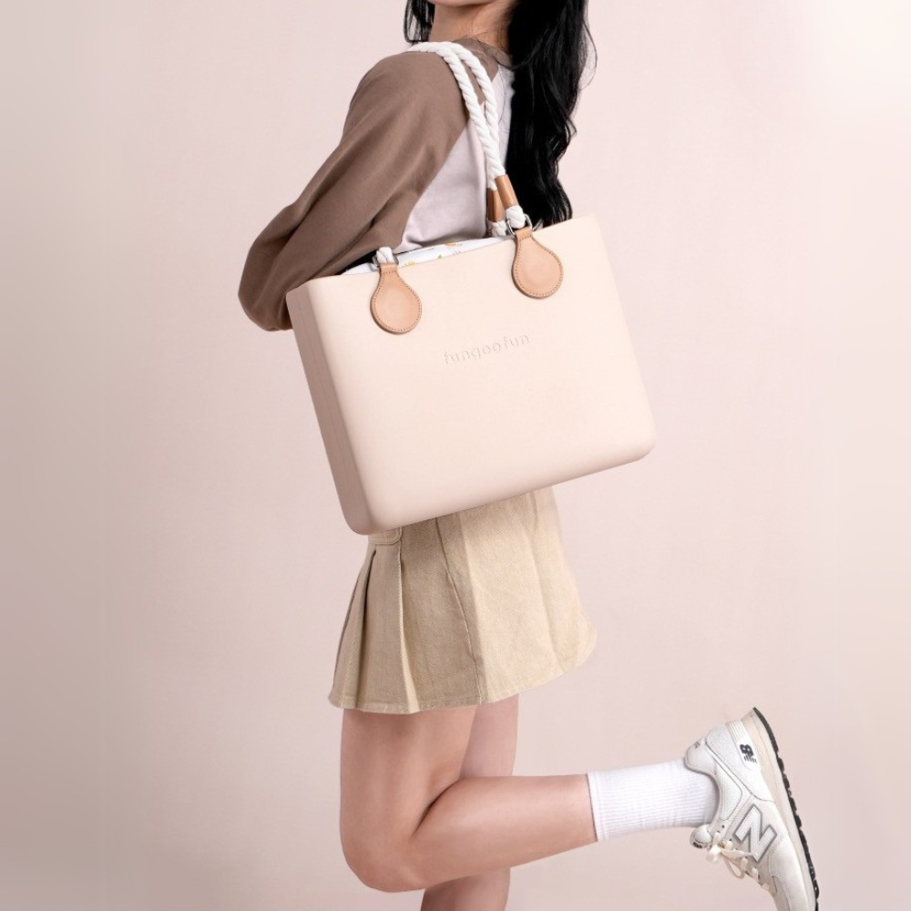 Жіноча сумочка шопер силіконова на плече з двома комплектами ручок з підкладкою на блискавці Fungoofun, бежева Кам'янець-Подільський - фото 7