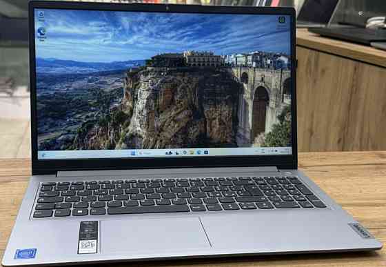 Ноутбук Lenovo IdeaPad 1i 15.6" Intel 8/256Gb. Харків
