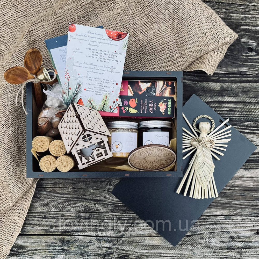 Рождественский набор ручной работы из Украины – свечи адвента, мед, узвар, ангел, домик Ирпень - изображение 7