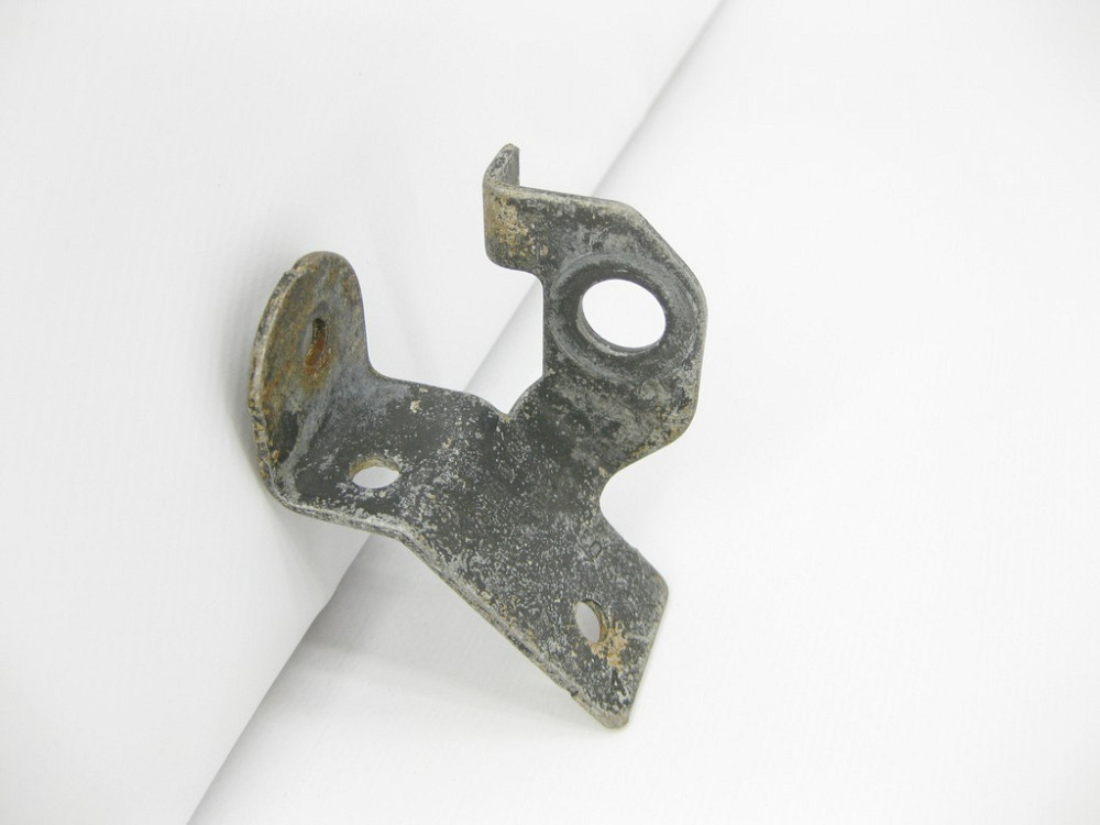 VAG  8E0971845E Кронштейн джгута проводів моторного відсіку Audi A4 A6 Seat Exeo VW Passat Skoda Superb Одесса - изображение 8