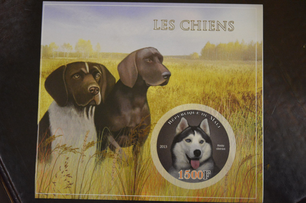 Мали. Марки. Фауна. Блок. 2015 год (В-3) Полтава - изображение 1