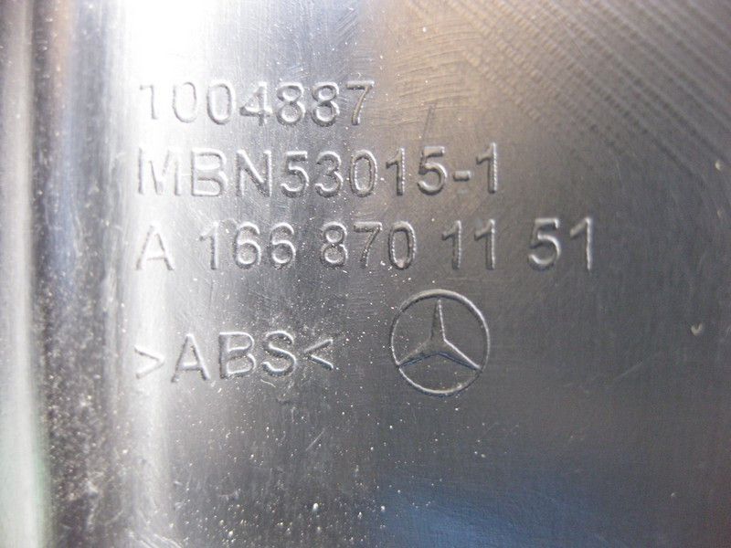 Mercedes-Benz  A1668701151 Накладка кришки багажника ліва з датчиком GL GLS X166 Одеса - фото 4