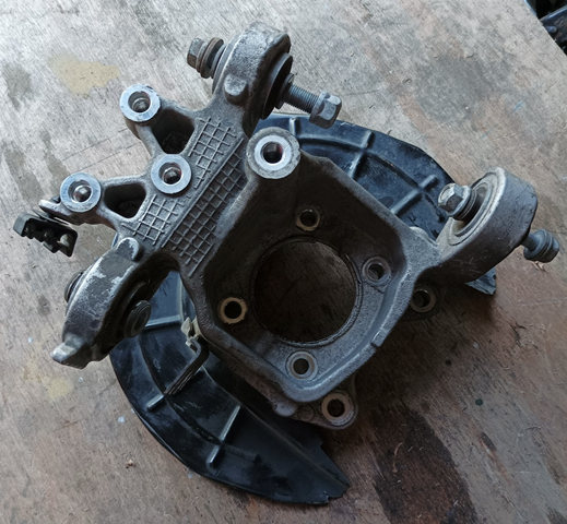 05090072AC цапфа зад права Коломыя - изображение 1