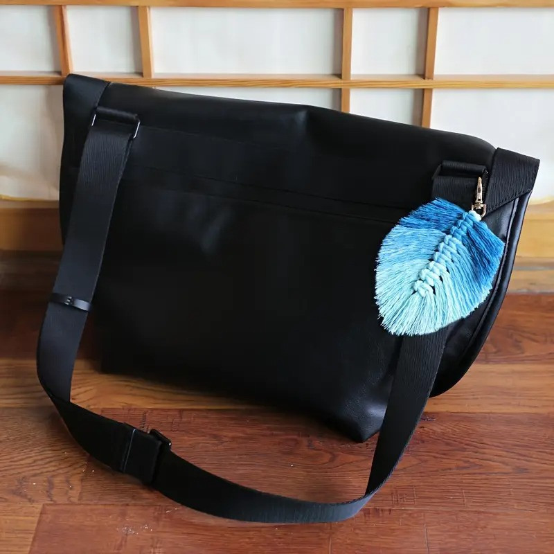 Набор макраме для творчества и ручного вязания брелока для ключей или декора на сумку 10х16см,синий Каменец-Подольский - изображение 3