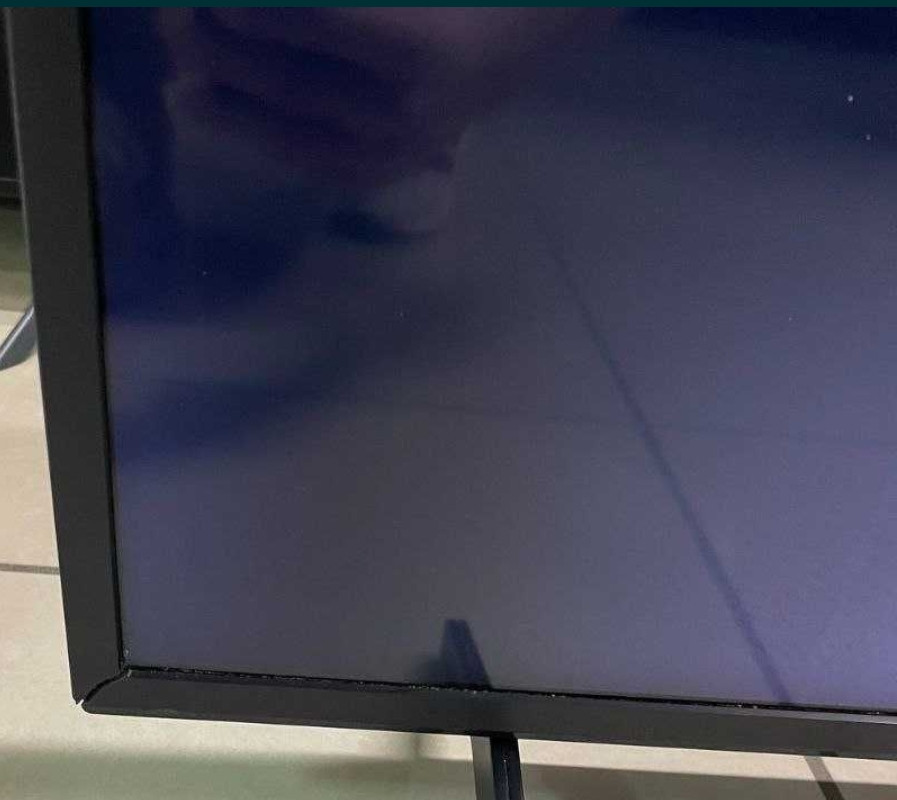 Телевизор Безрамный: 65