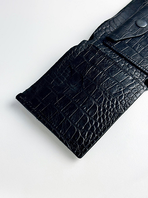 Класичний гаманець із натуральної гладкої шкіри тиснення крокодил SR027 (Чорний) Суми - фото 3