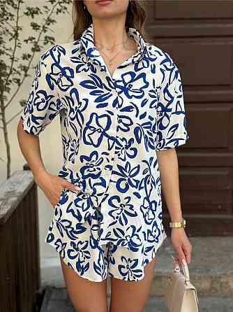 Женский легкий принтованный костюм двойка: рубашка и шорты турецкая креп-жатка Белый, 42 Одесса