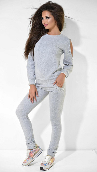 Красивый костюм с жемчужинами Киев - изображение 1