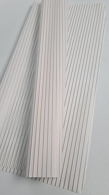 Калька для квітів рулон 8 м тонований матовий (77) (h660) No 2 золоті смужки Білий (1 шт.) Харків - фото 1