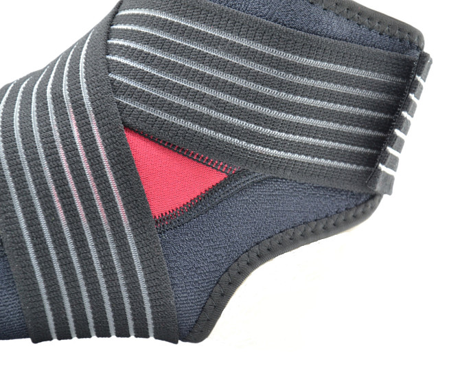 Бандаж на гомілкостоп Power System PS-6013 Neo Knee Support Black/Red (1шт.) M Кам'янське - фото 6